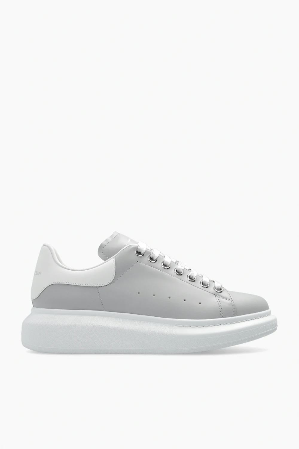 Buty sportowe z logo