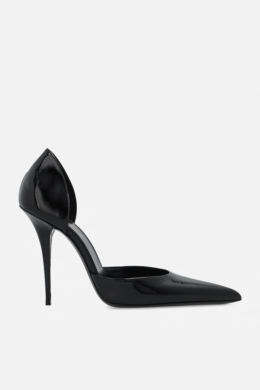 Leather pumps