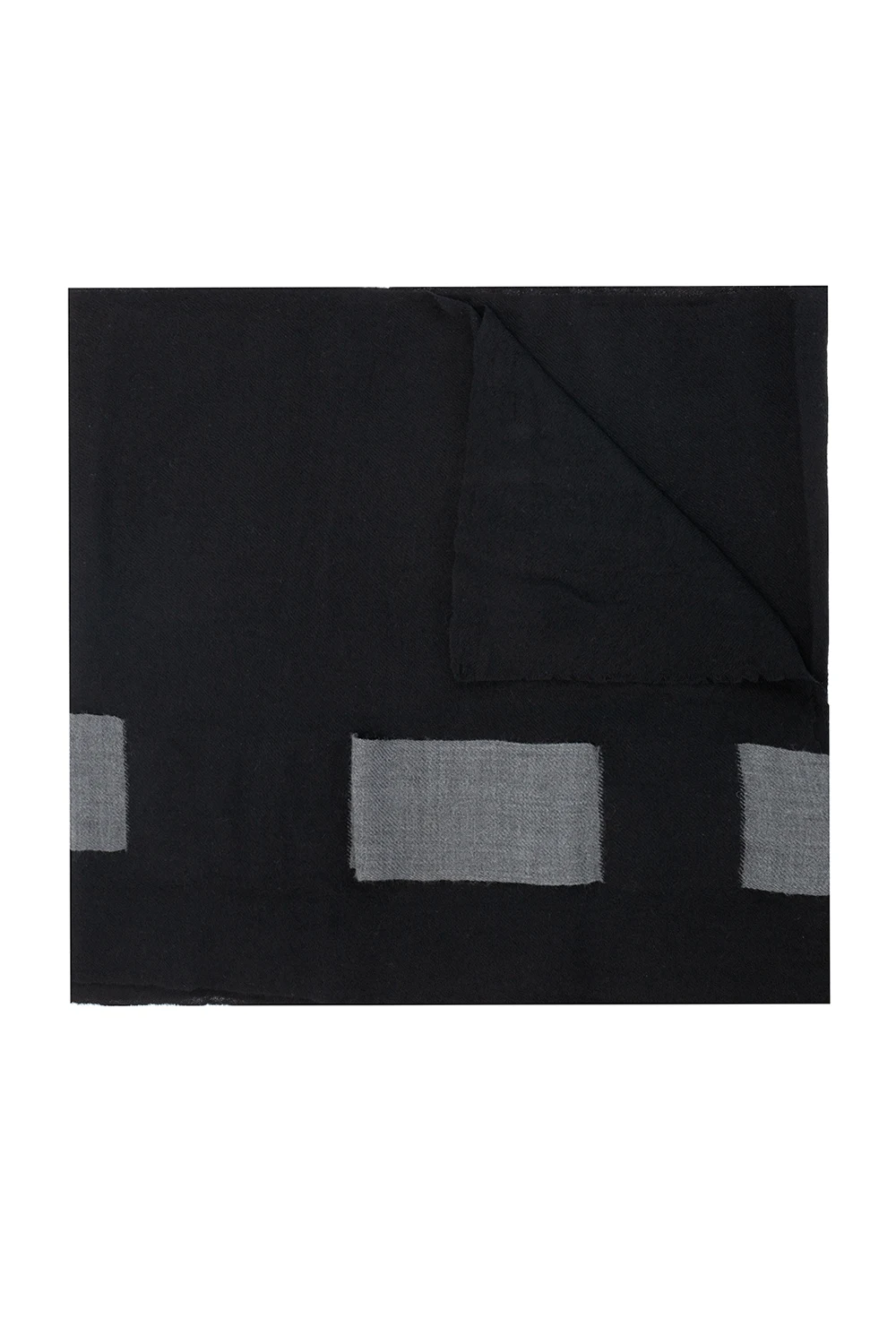 Patched scarf