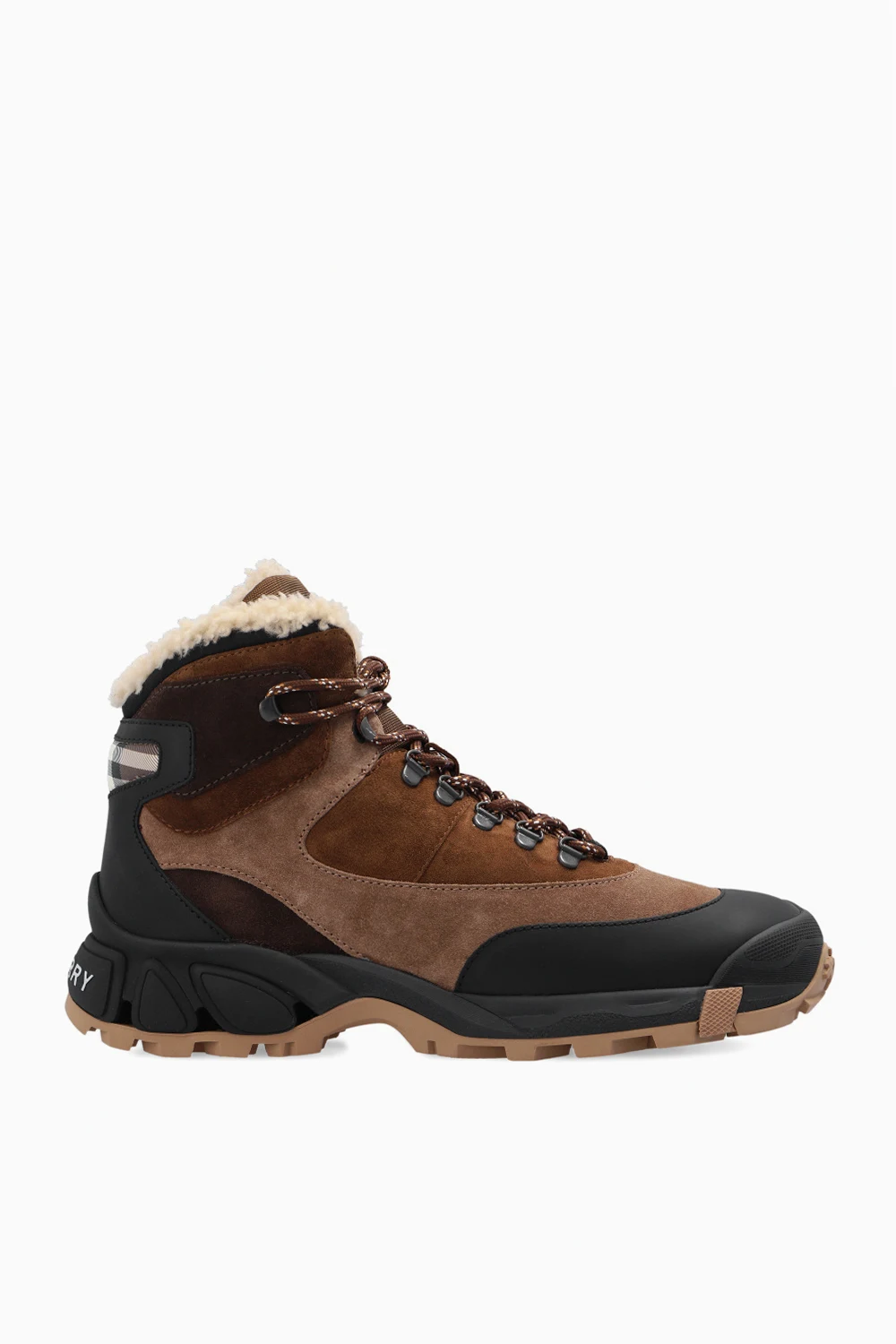 Insulated hiking boots