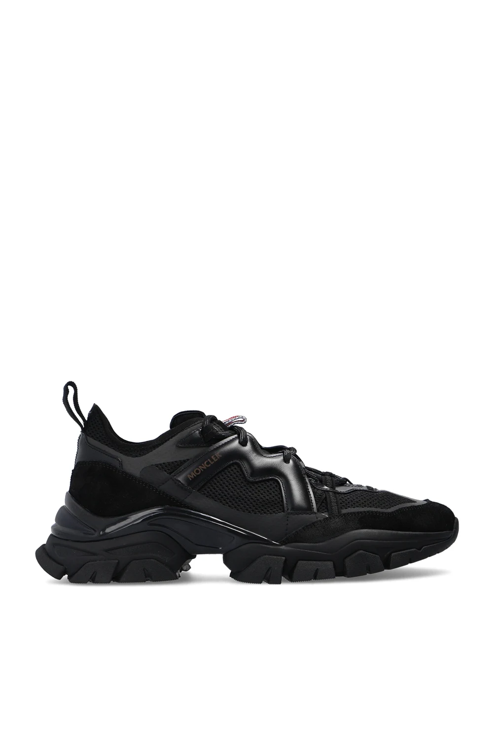 ‘Leave No Trace’ sneakers