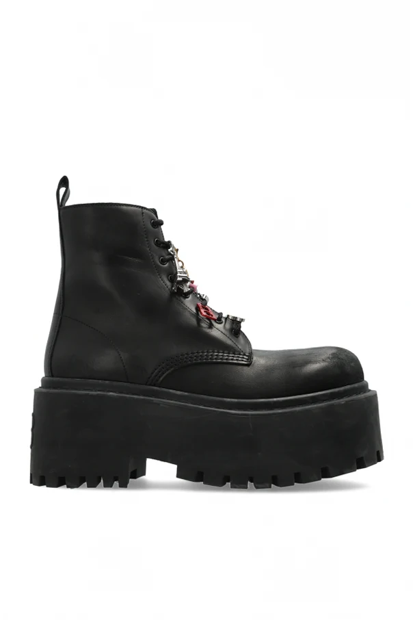 SCHWARZ Lederplattformschuhe ‘Strike’