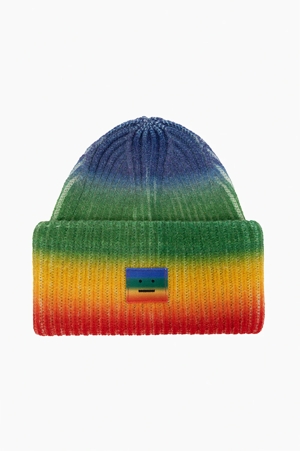 Wełniana czapka z naszywką