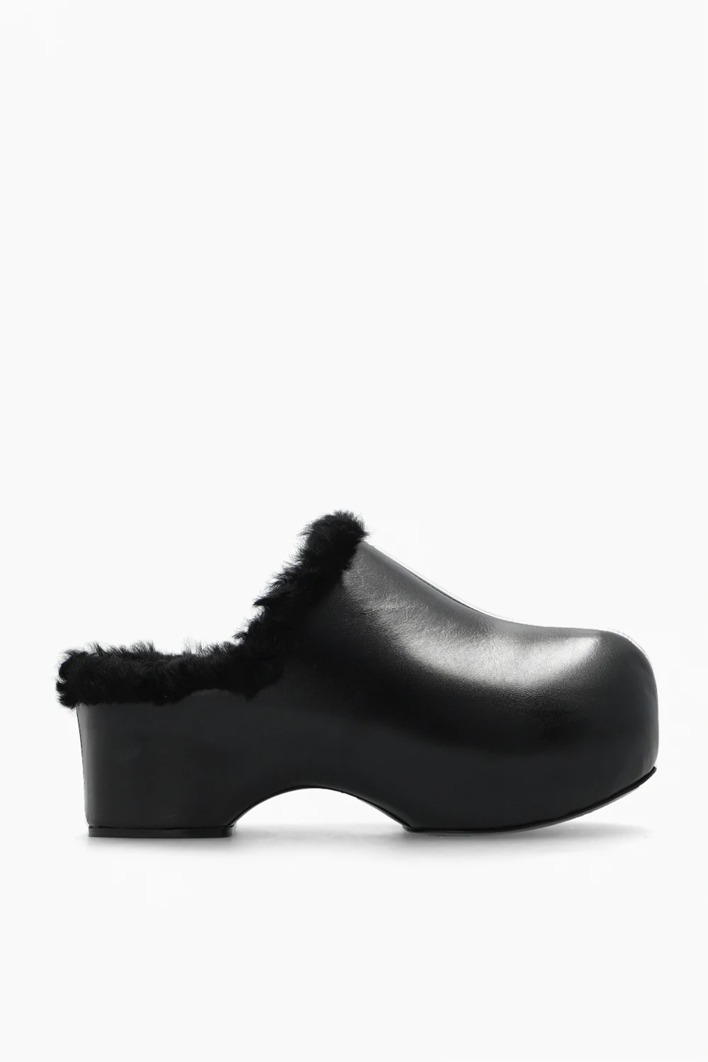 Leather clogs