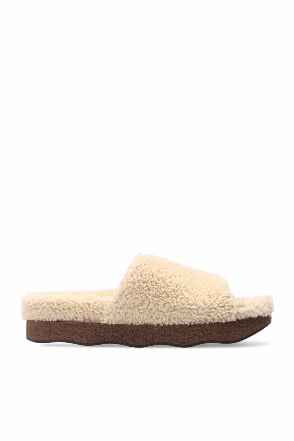 ‘Wavy’ fur slides