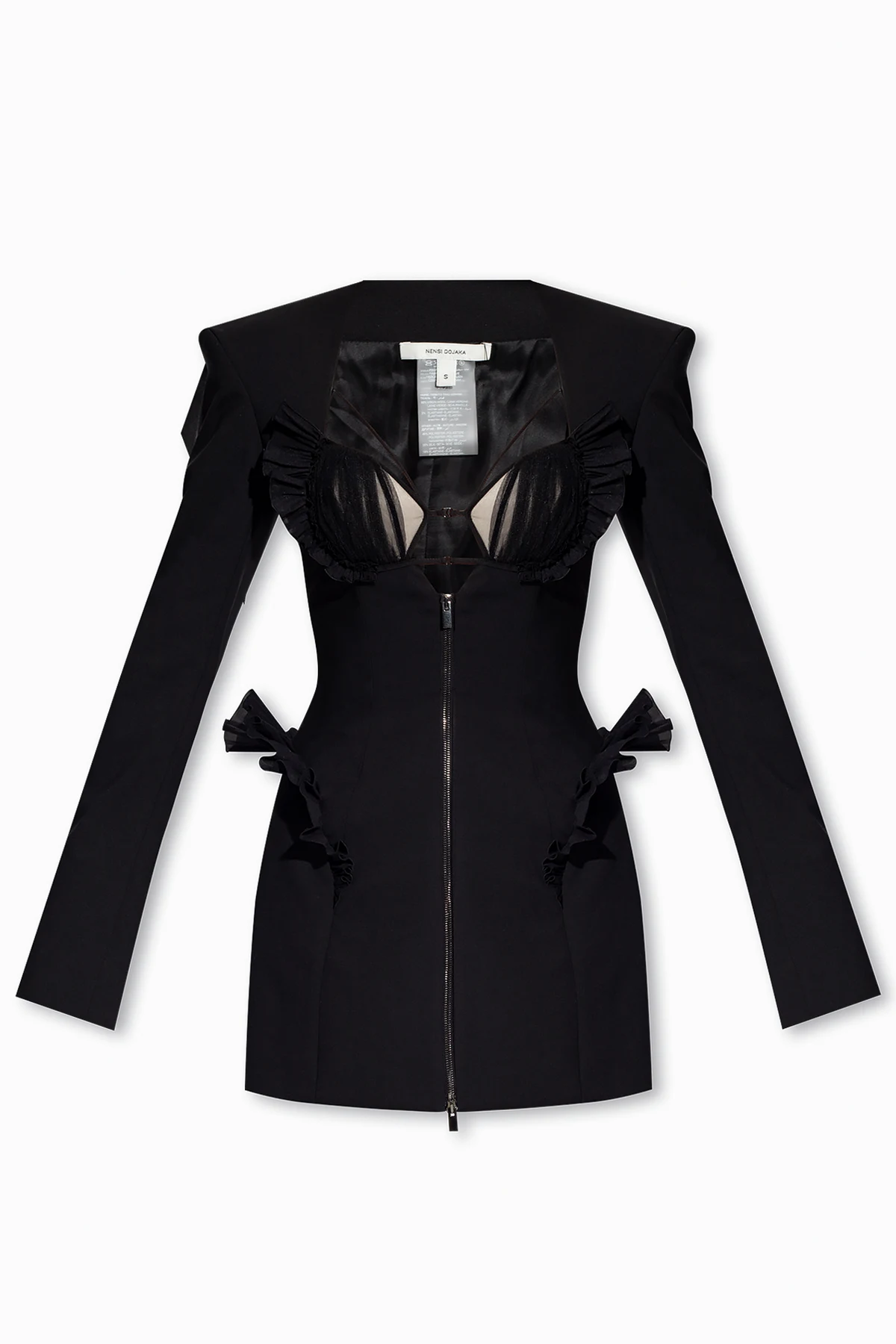 Krótka sukienka o dopasowanym kroju