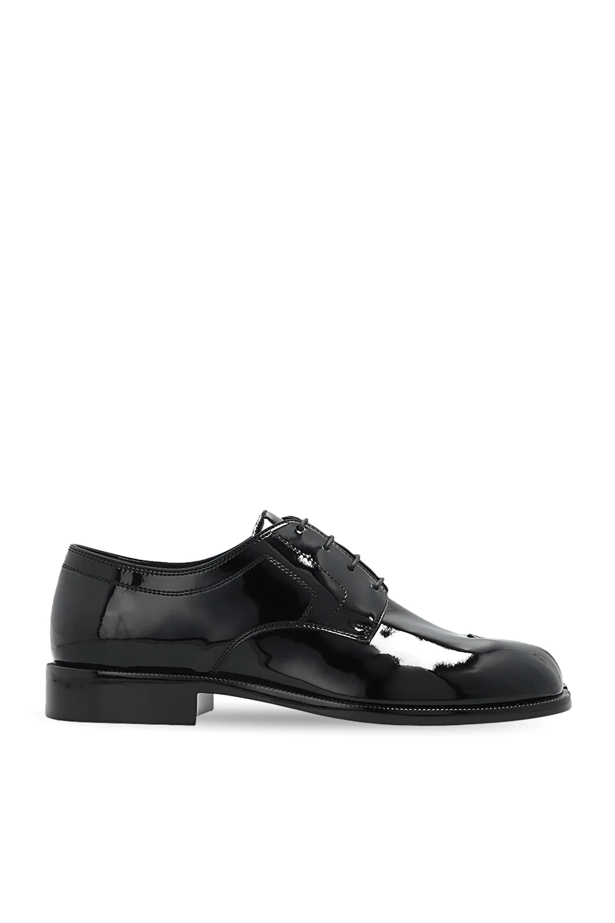 Tabi loafers