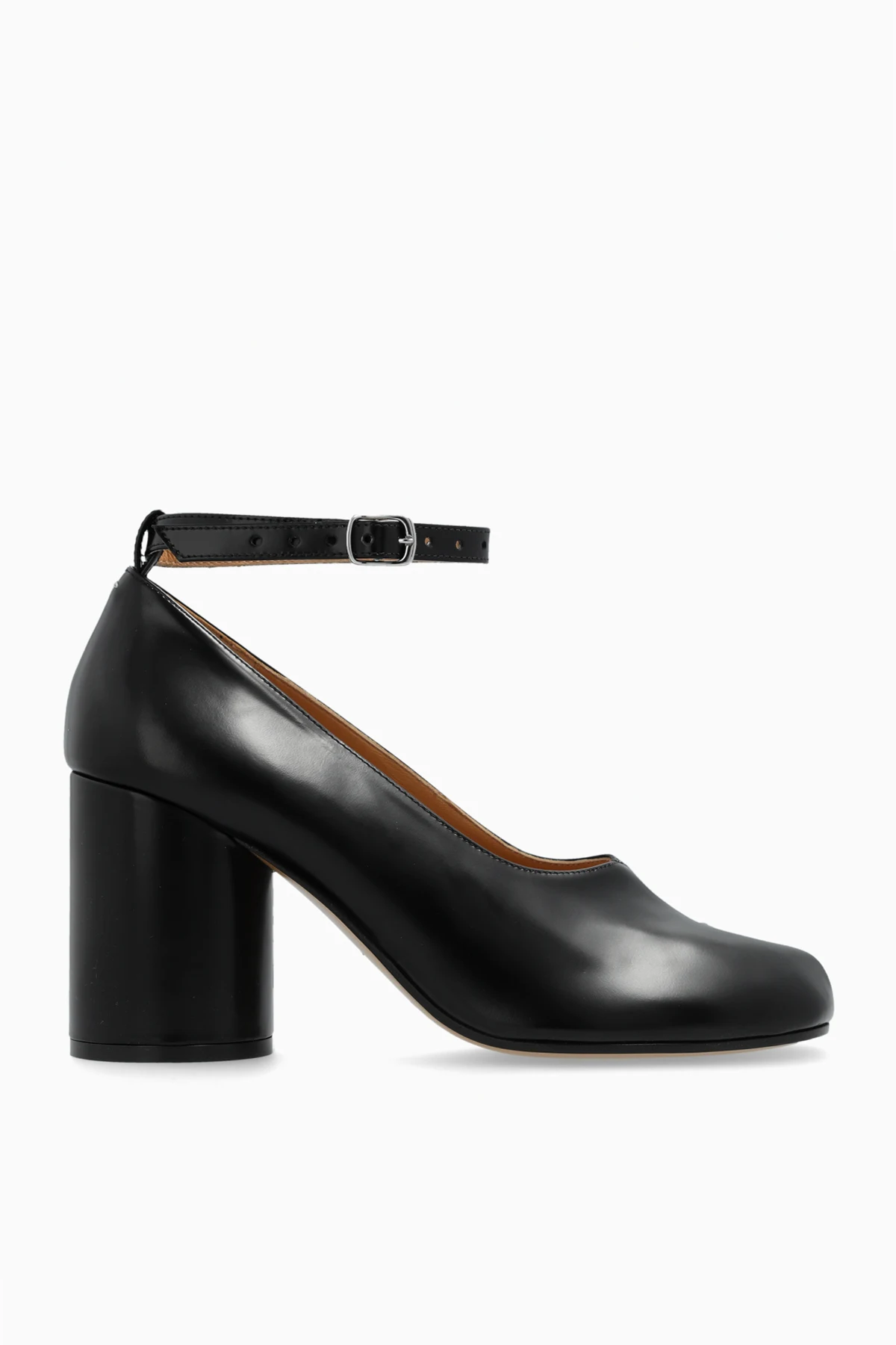 Schuhe mit Absatz