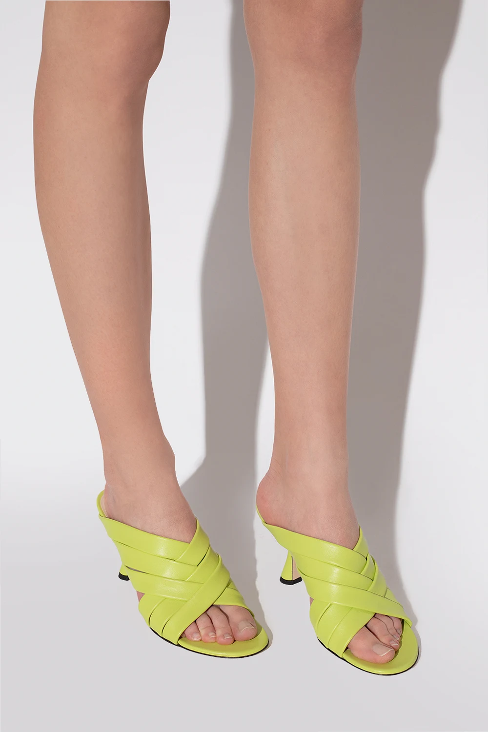 Klapki na obcasie 'Louie'