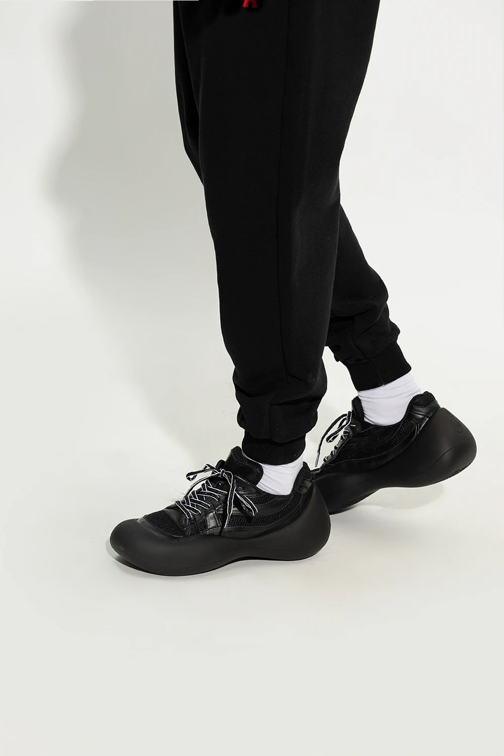 Buty sportowe z logo