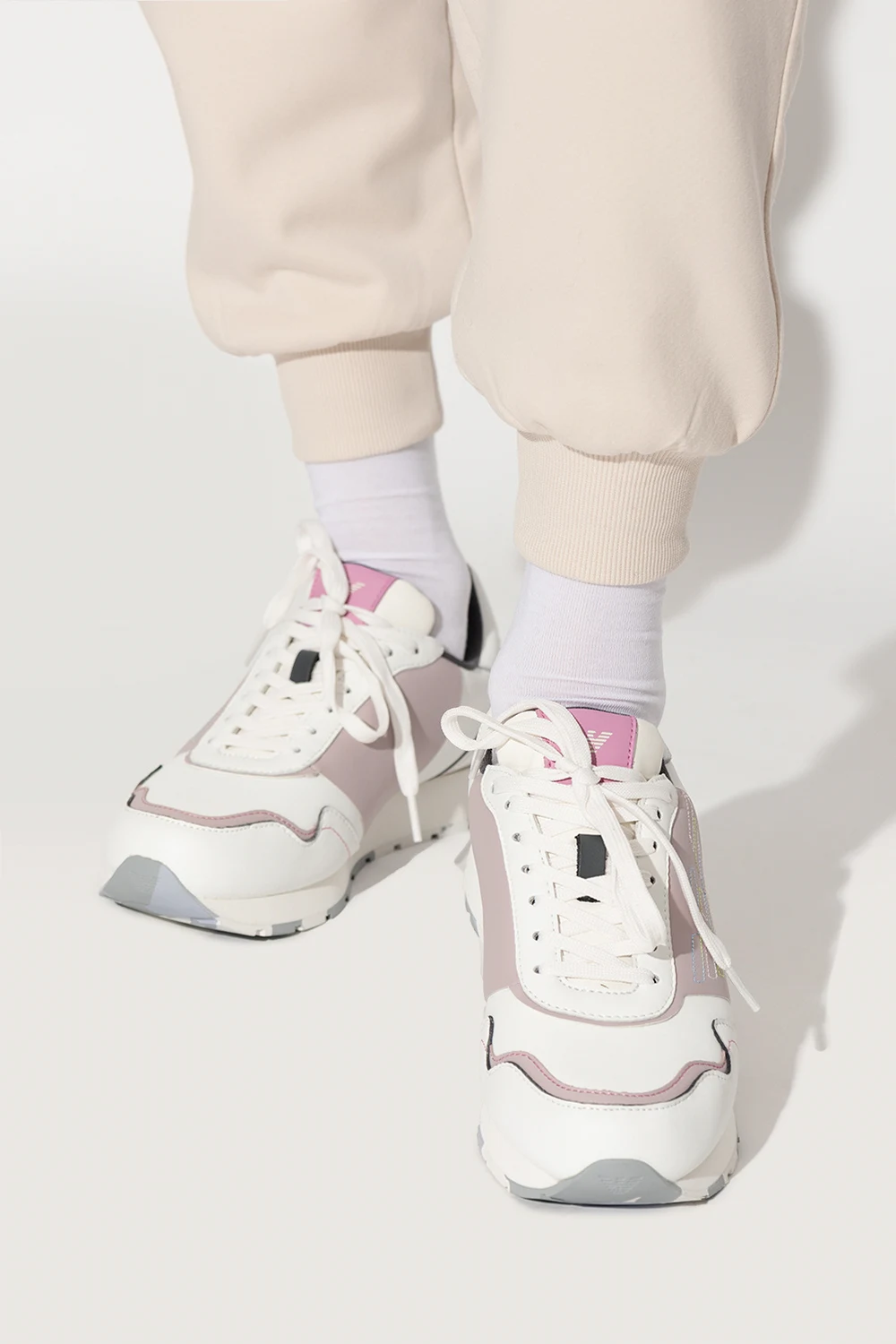 Sneakers with logo