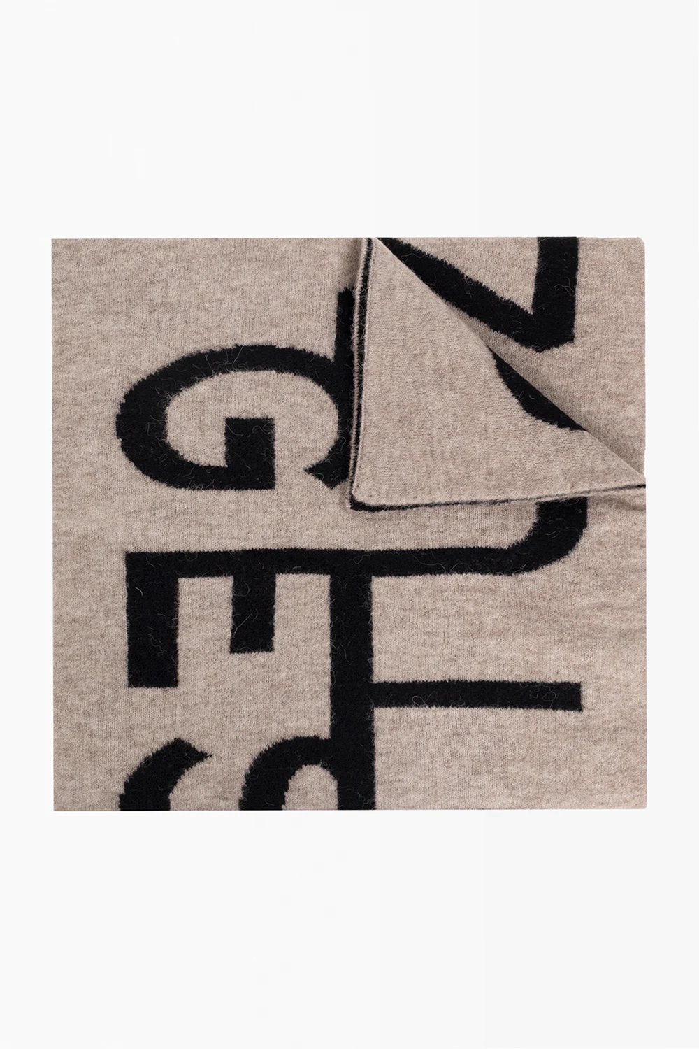 ‘AlphaGZ’ scarf