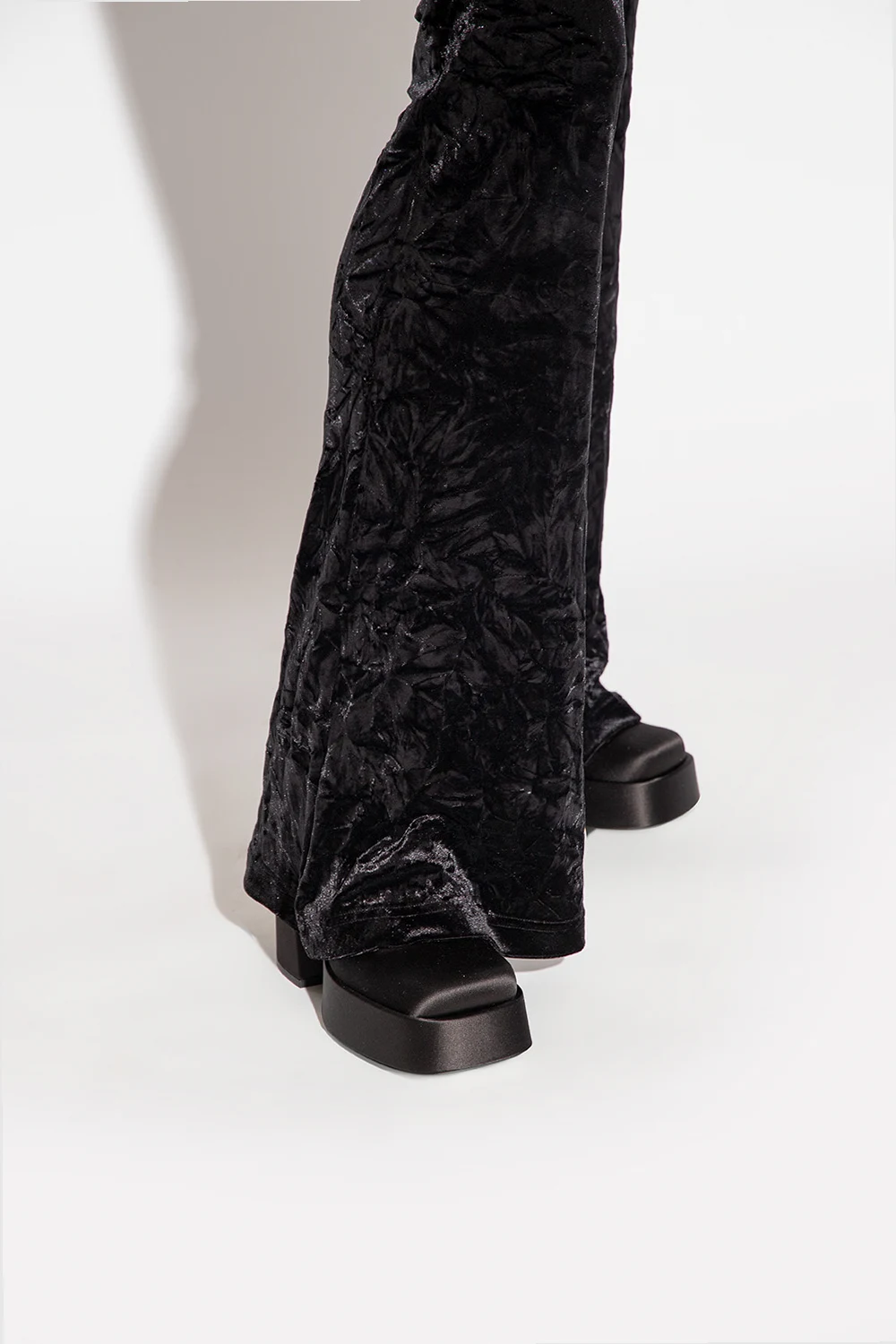 Buty na platformie ‘Medusa Aevitas’