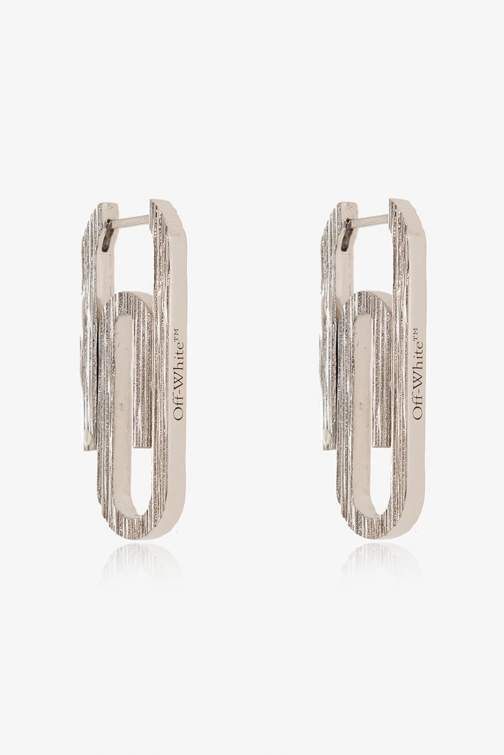 Kolczyk w kształcie agrafki