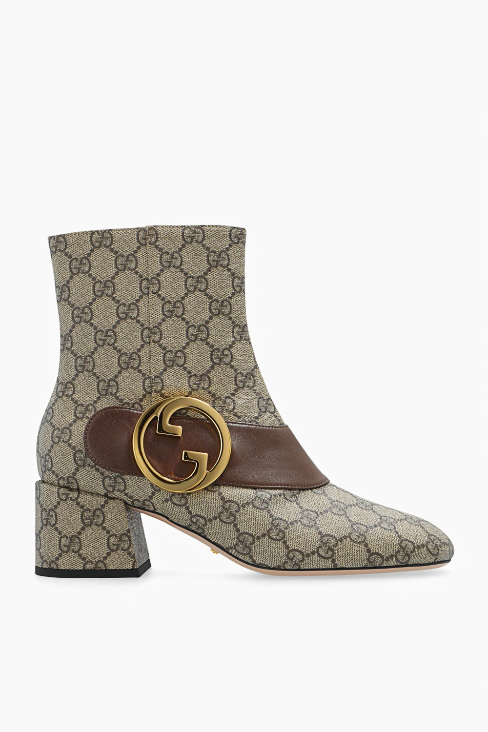 Buty na obcasie