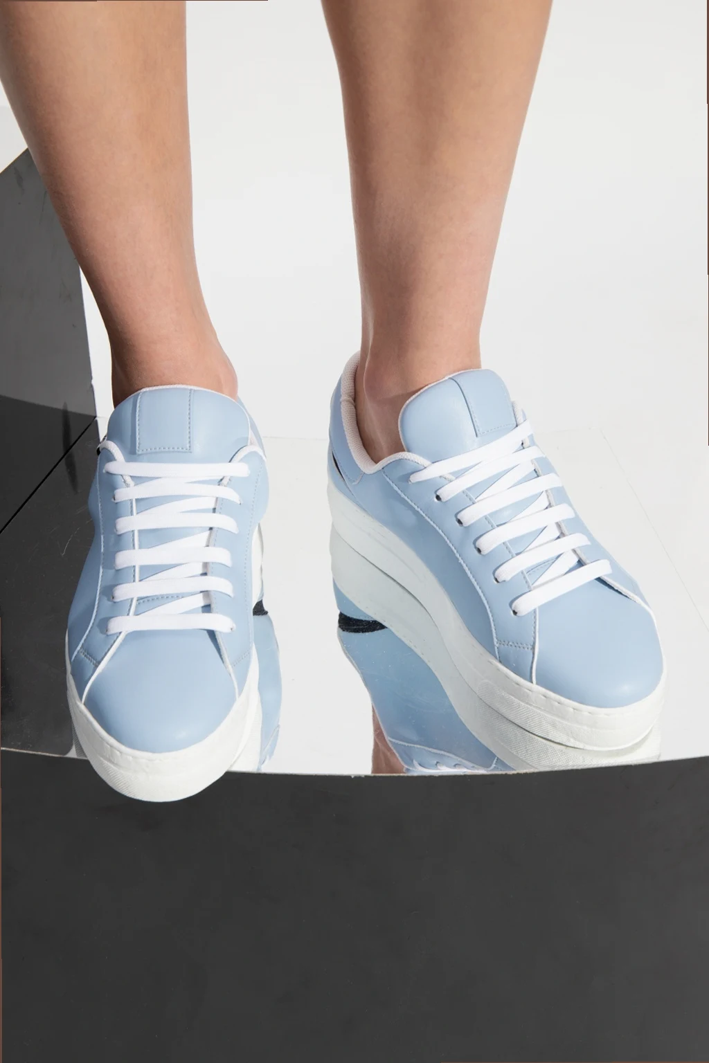 Sneakers with logo