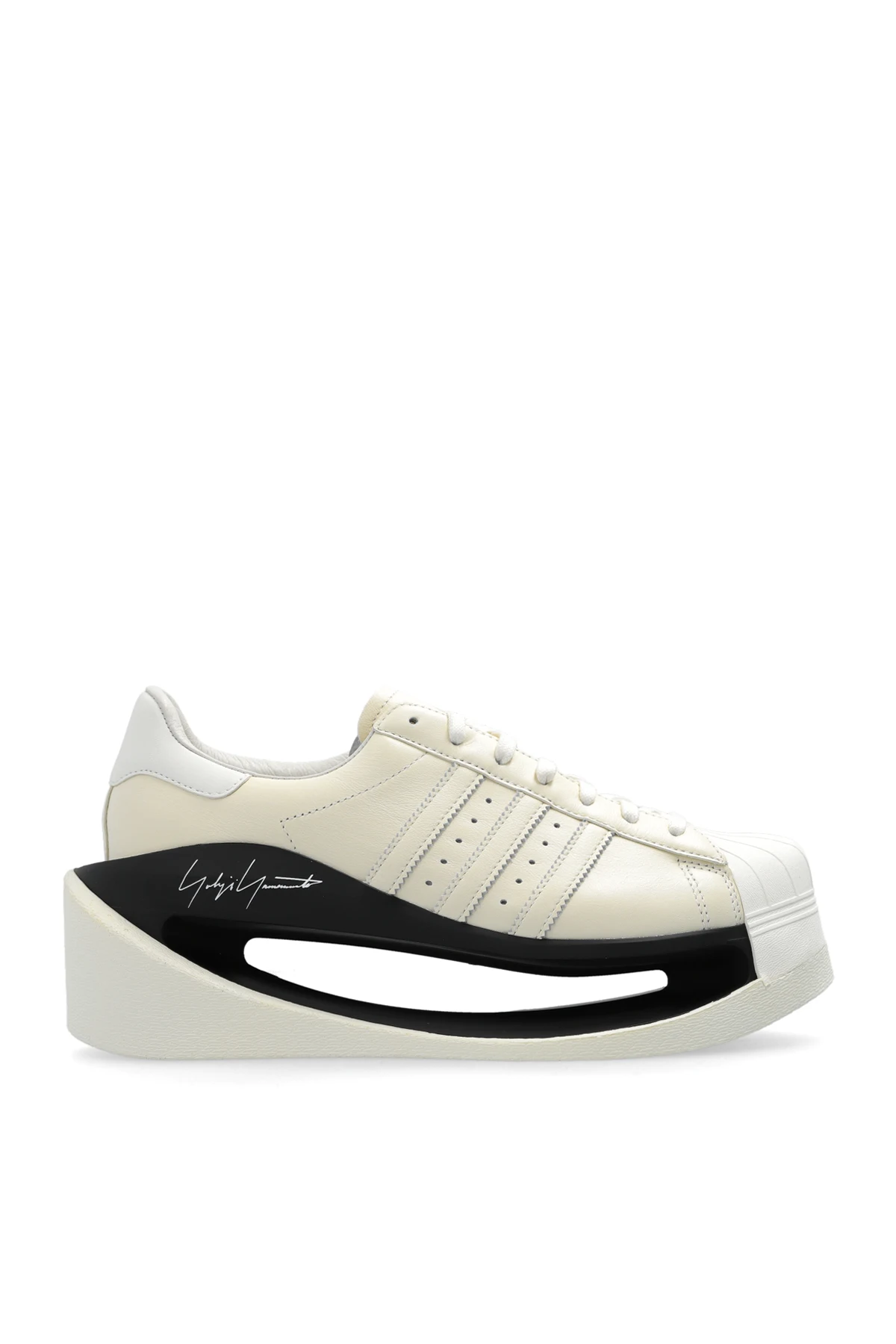 ‘Gendo Superstar’ sneakers