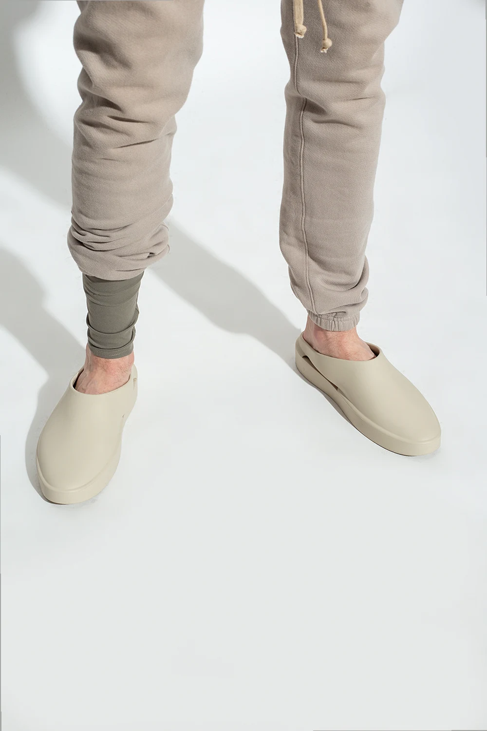 ‘The California’ slides