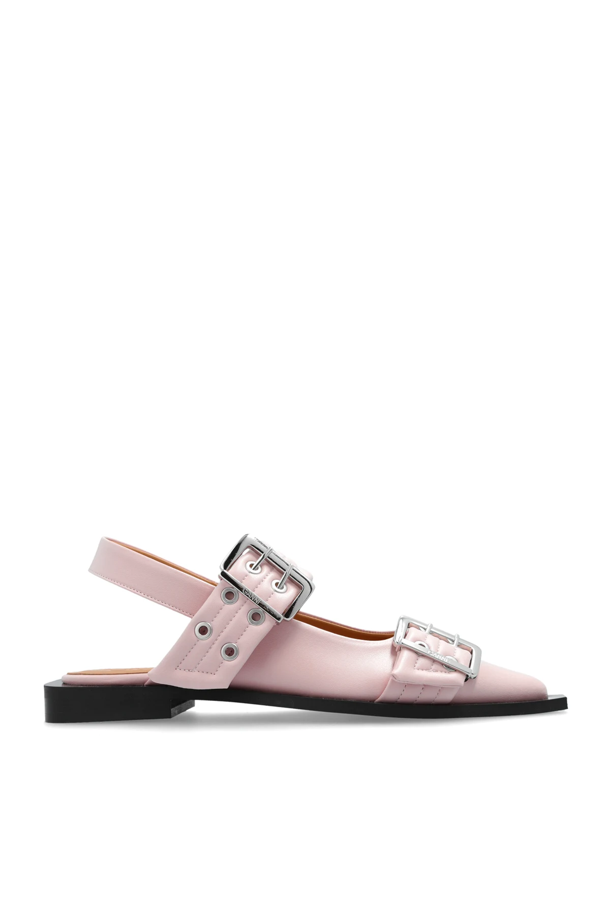 Schuhe mit Schnallen