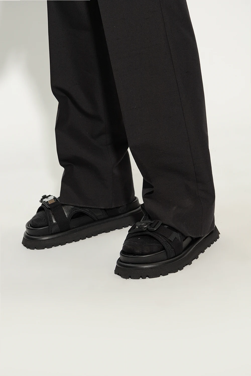 Sandały na platformie