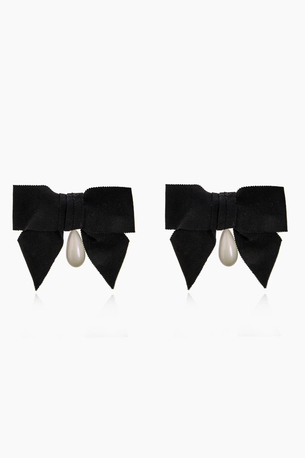 Clip-on earrings with bow