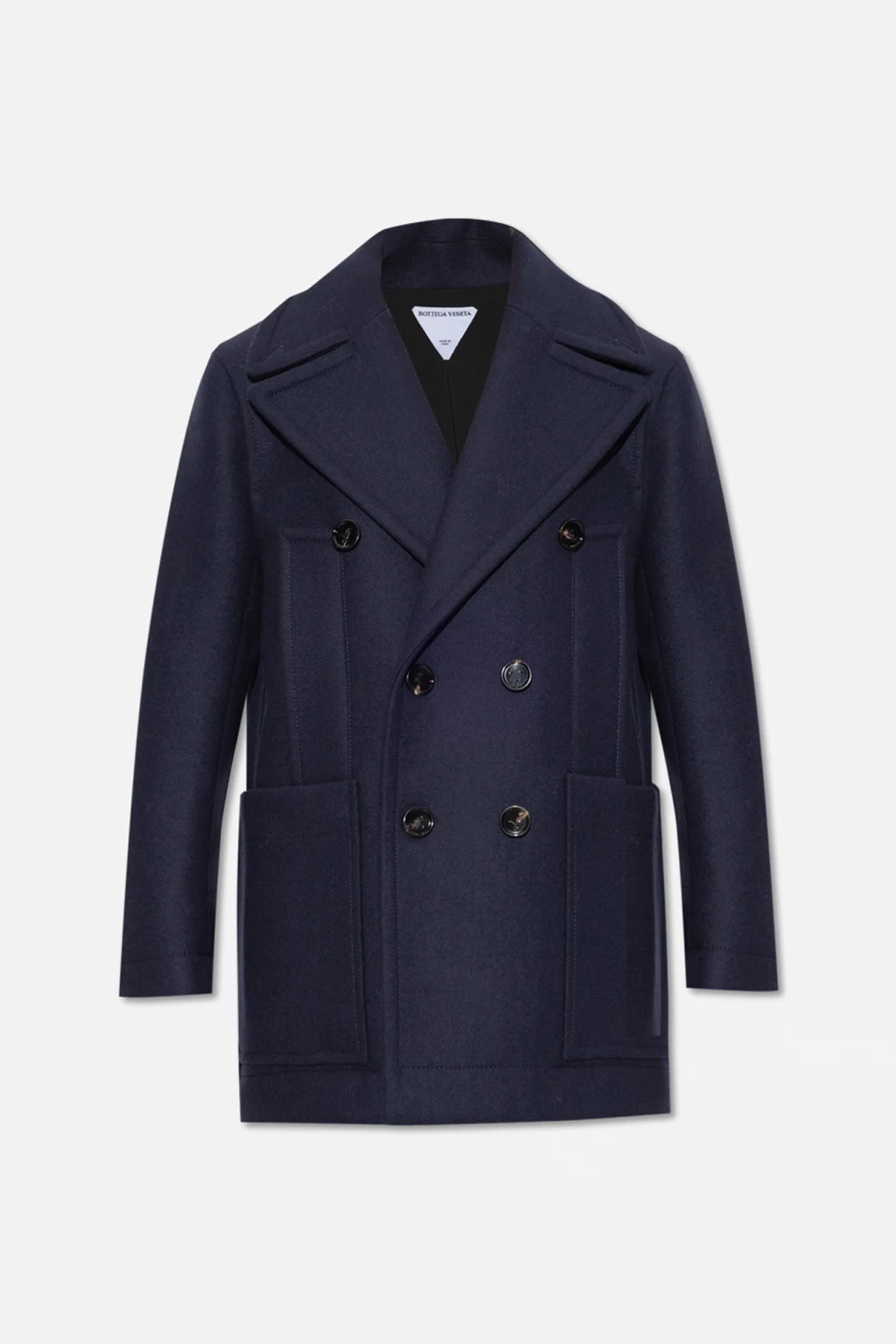 Curved wool coat