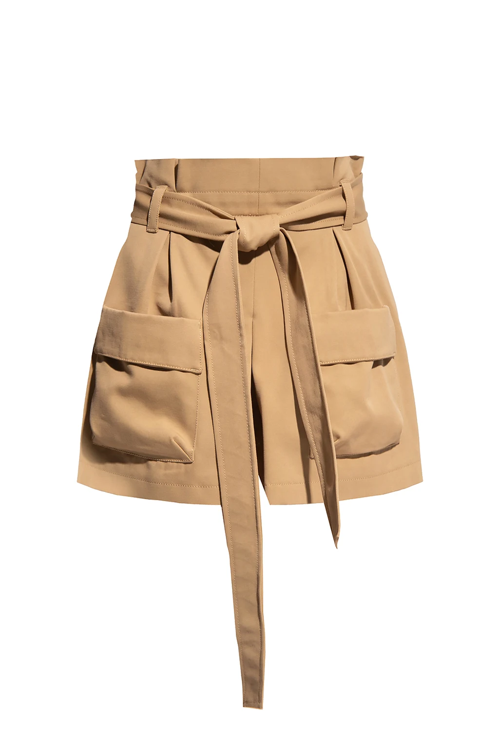 Shorts with pleats