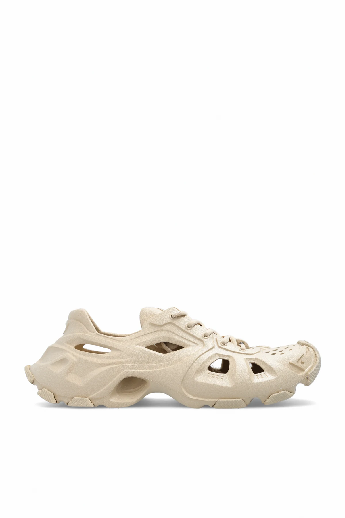 ‘HD’ sneakers