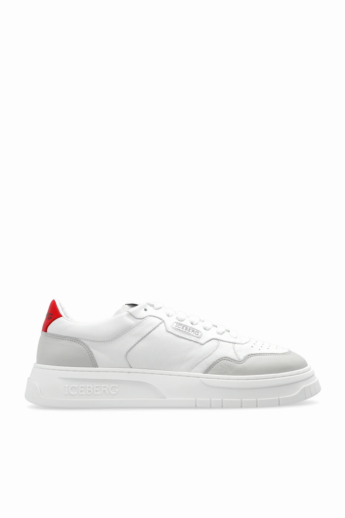 ‘Clock V2’ sports shoes