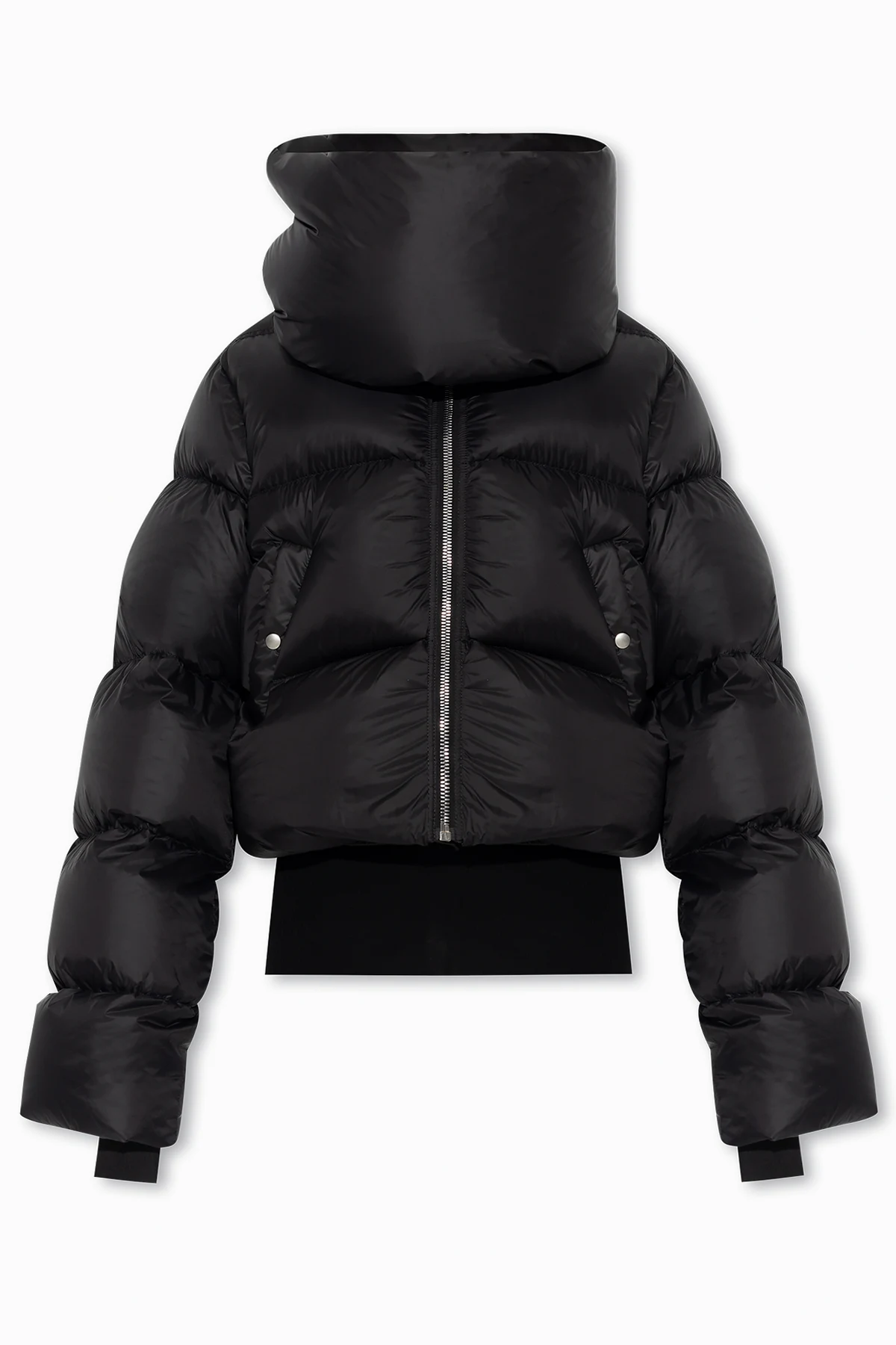 Jacket with a wide collar