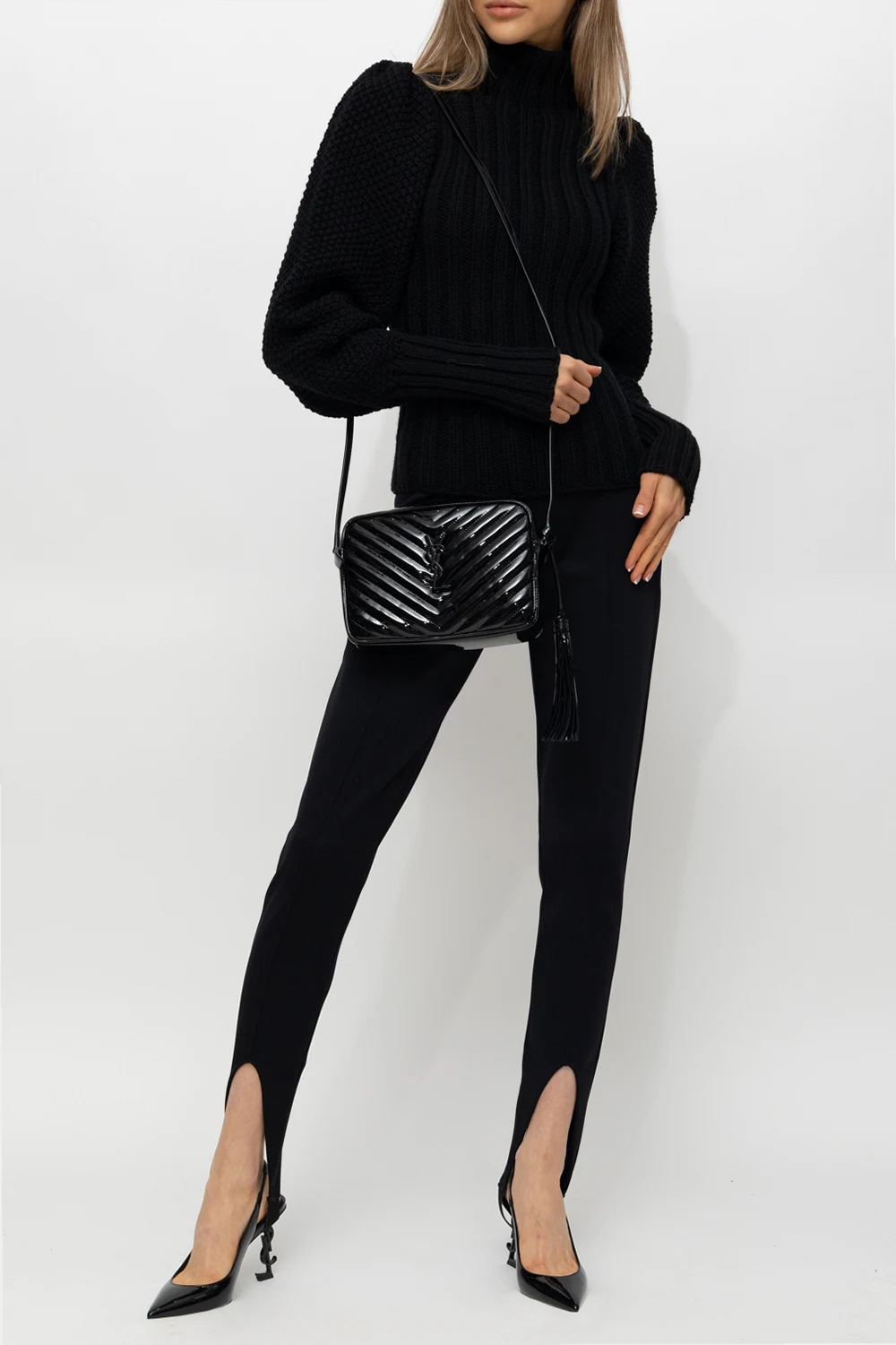 Leggings with stirrups
