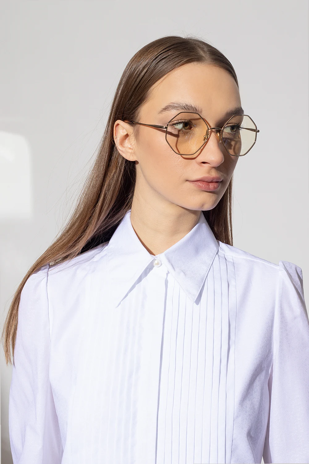 ‘Poppy’ optical glasses