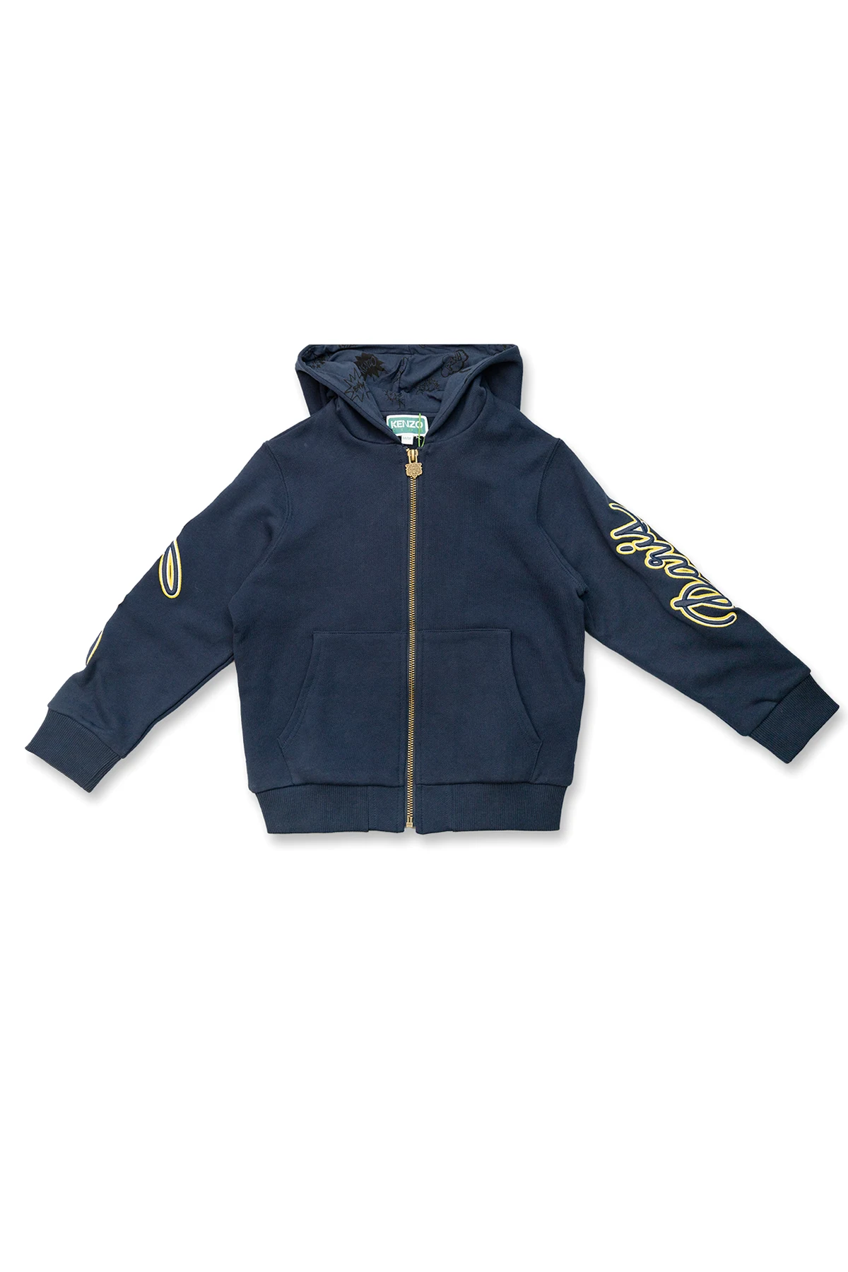 Bluza z naszywkami