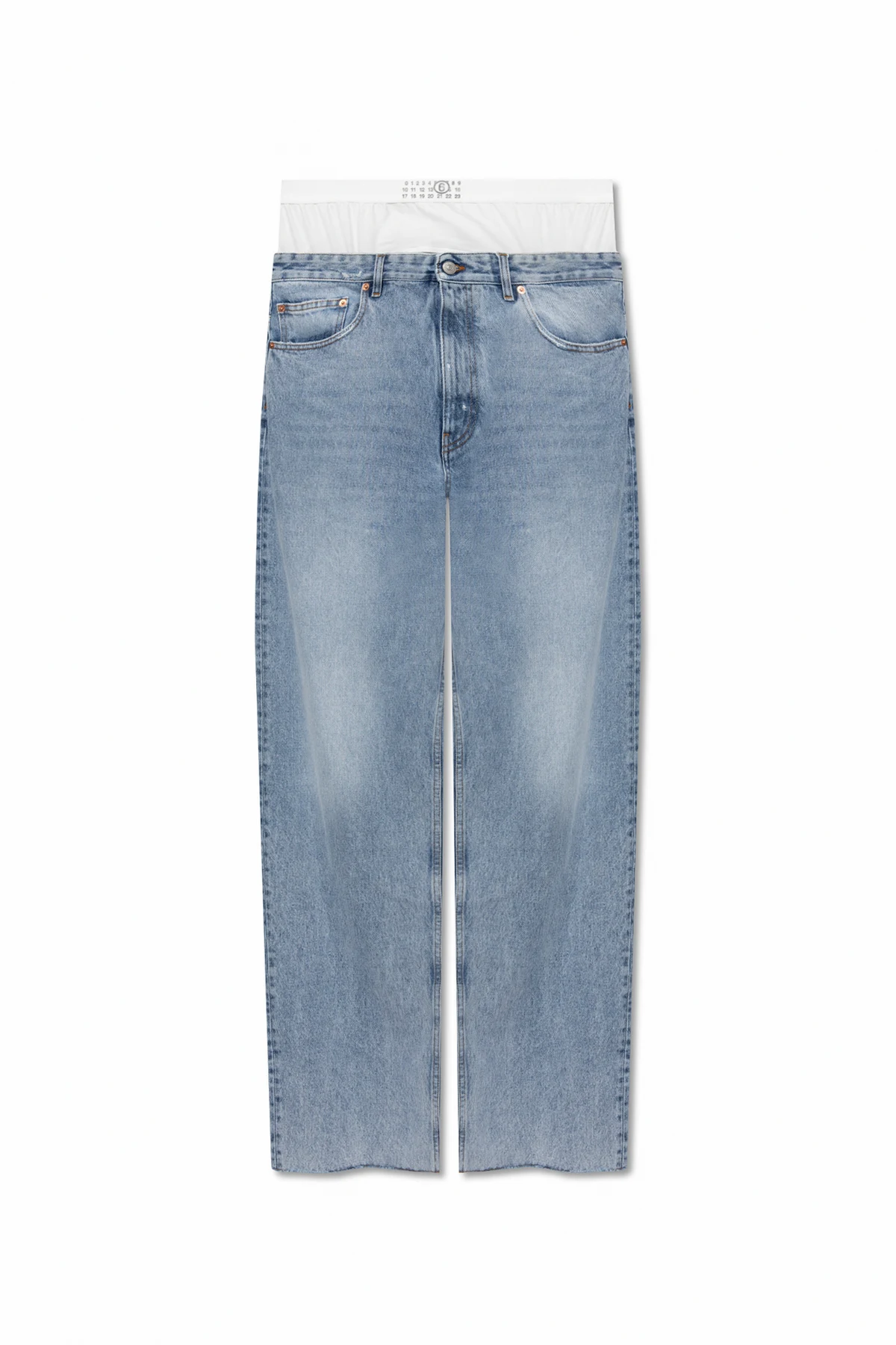 Jeansy z przetarciami