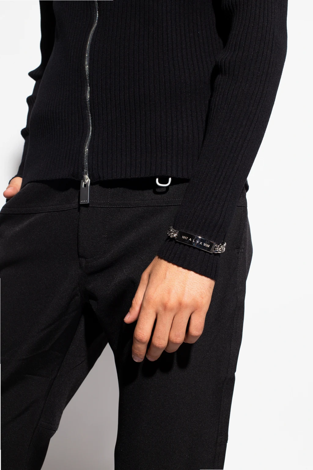 Bransoleta w formie łańcucha