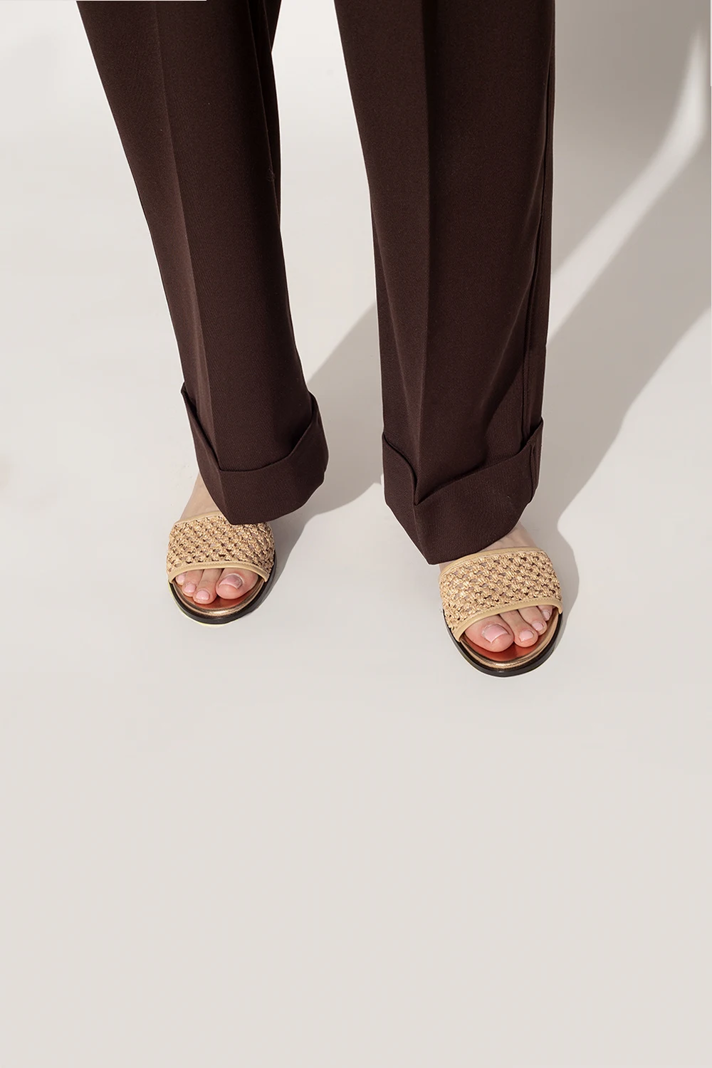 ‘Minea’ slides