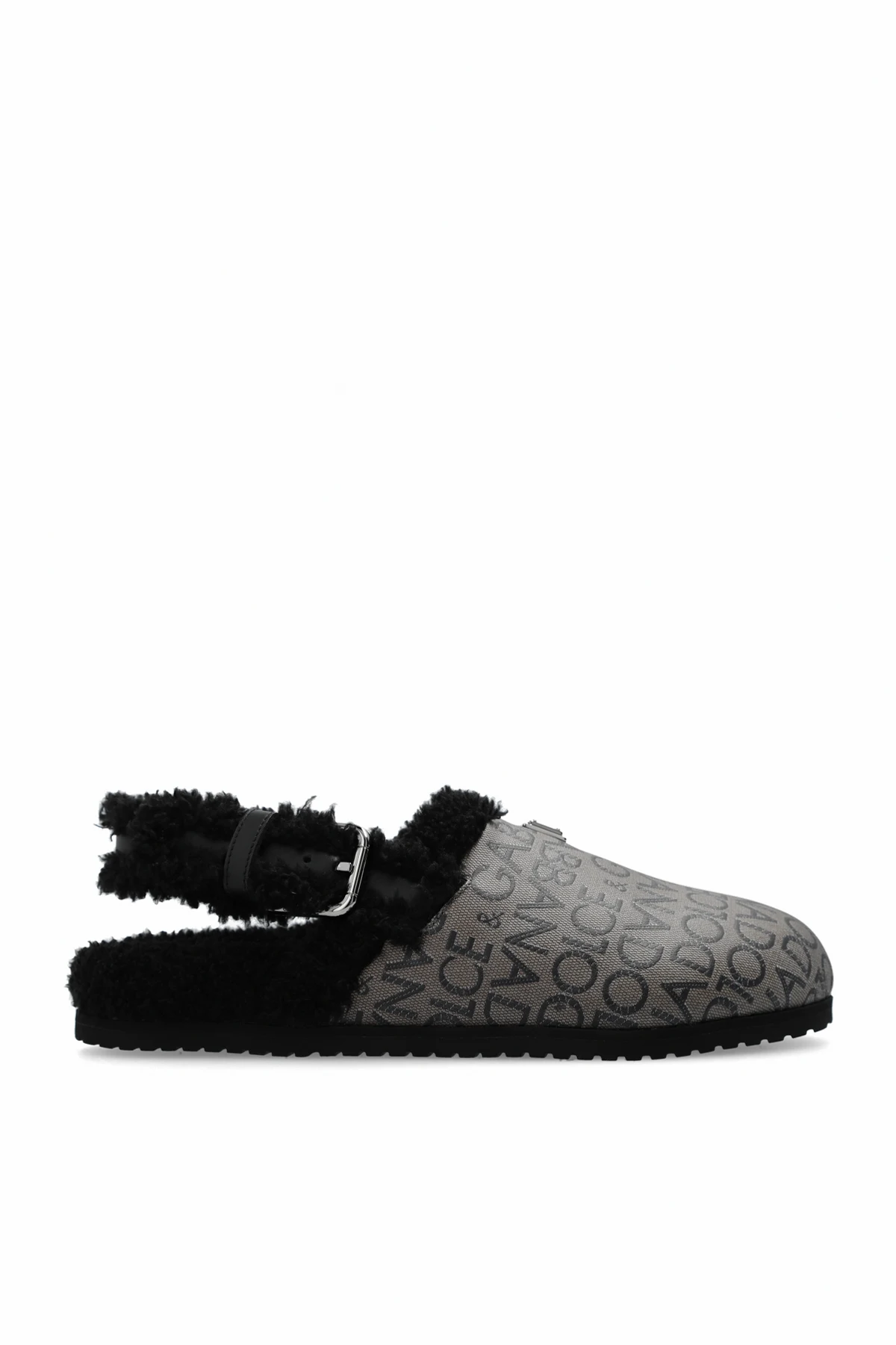 Buty z monogramem
