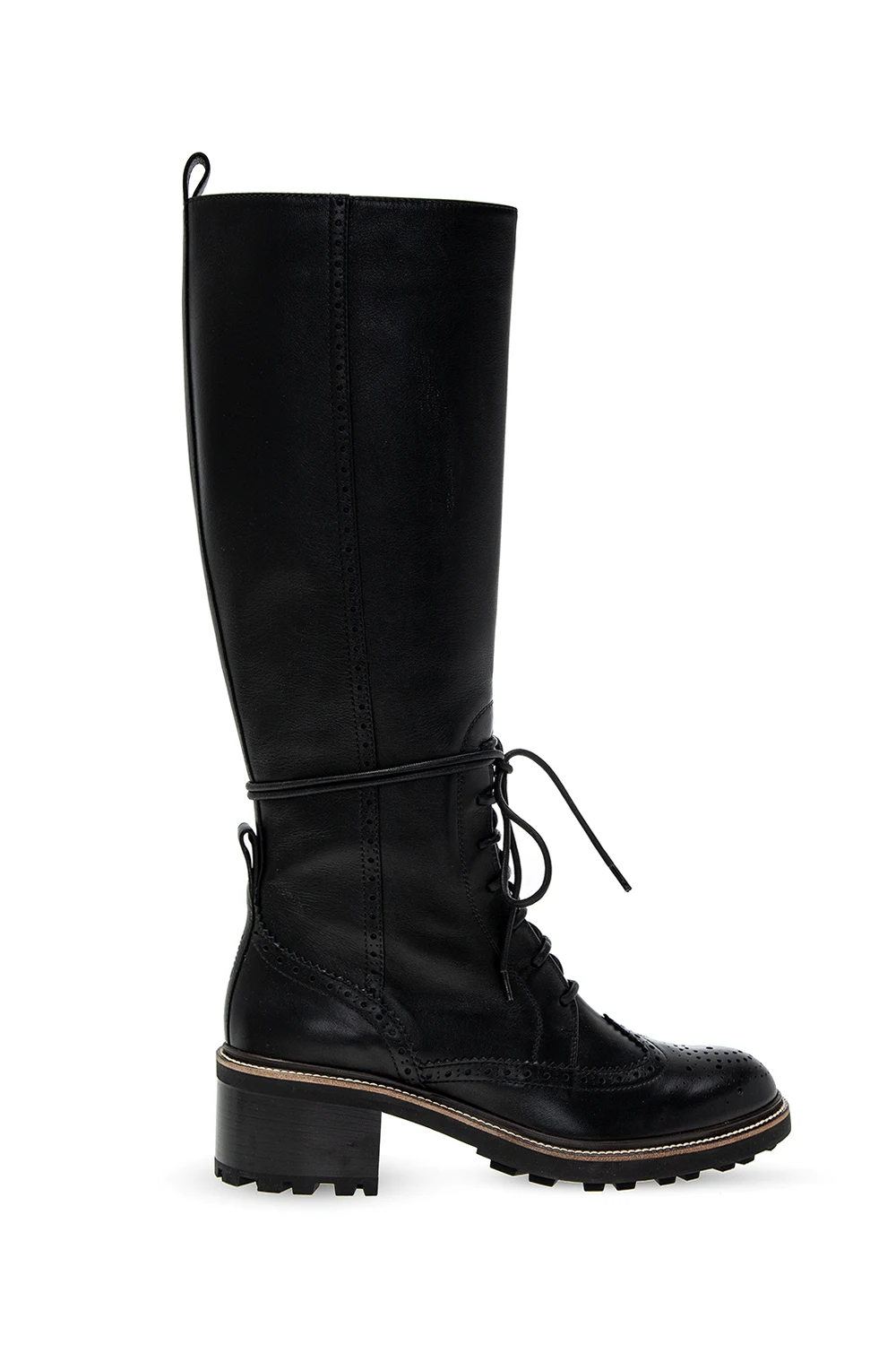 Heeled leather boots