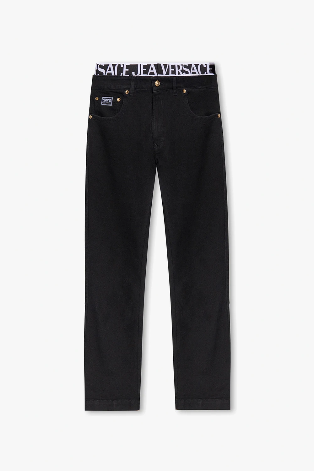Loose-fitting jeans