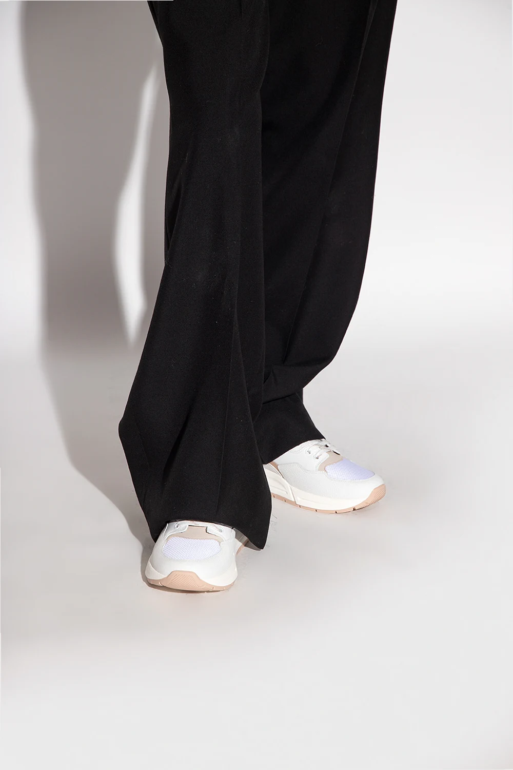 ‘Cosma Low’ sneakers