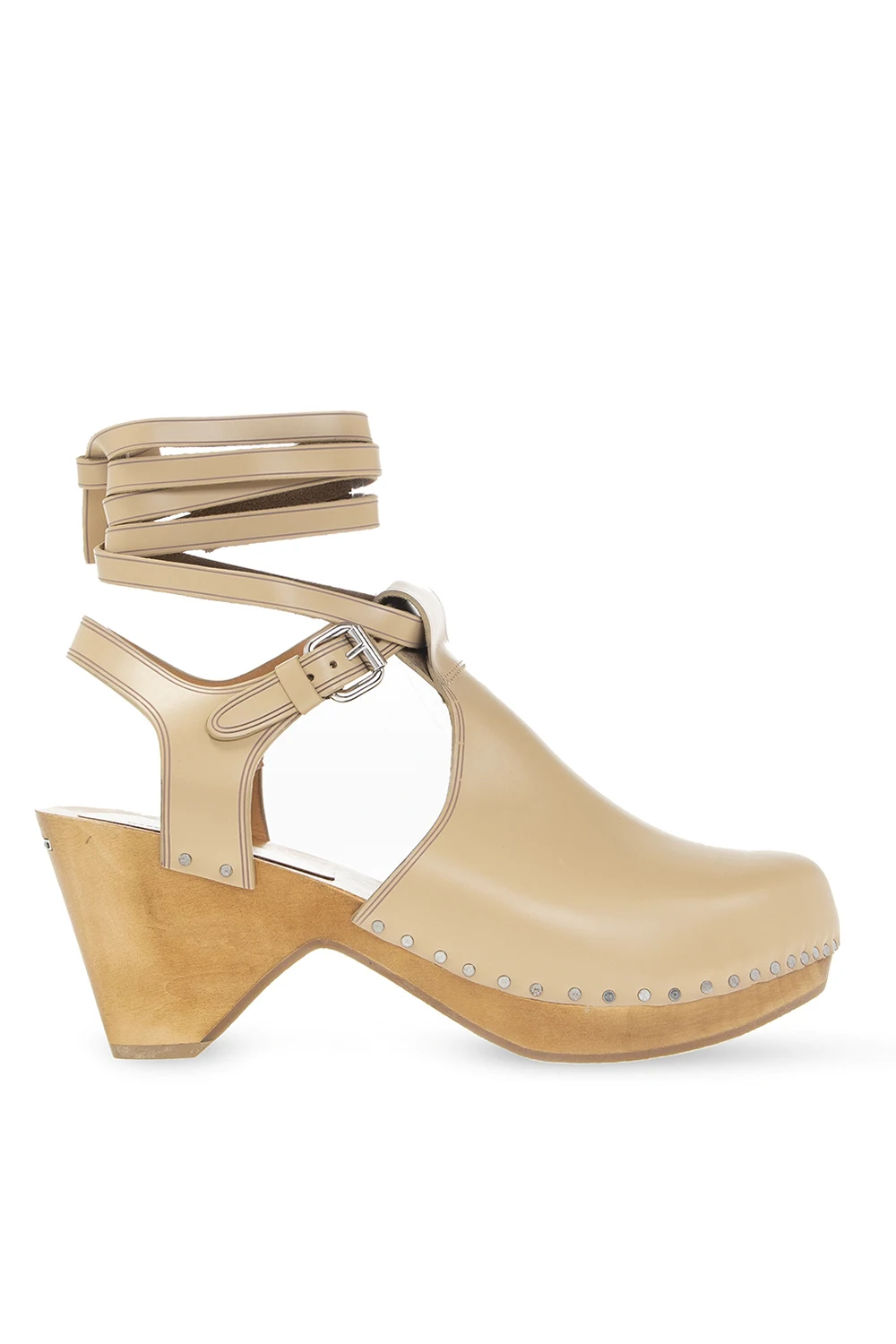 ‘Minimals’ clogs