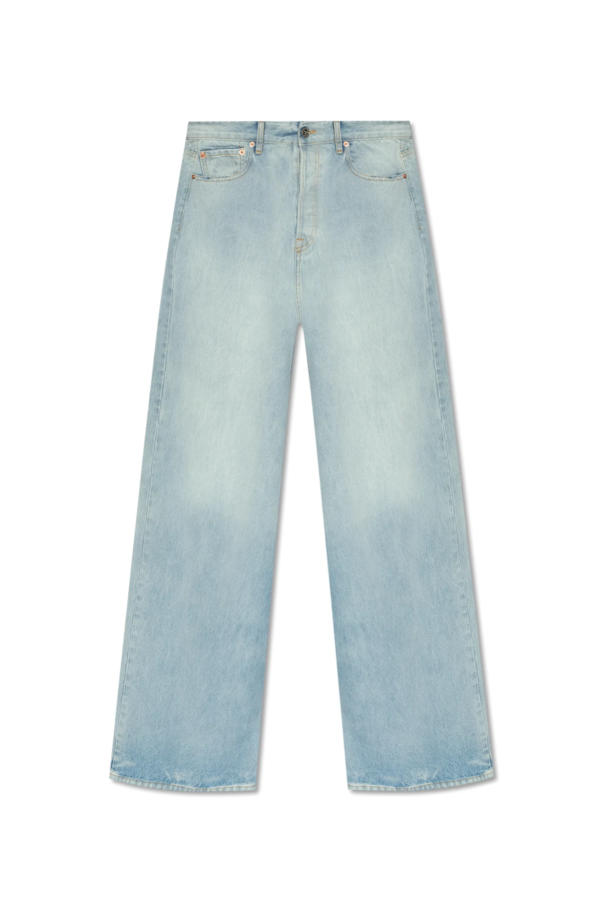 Jeans with wide legs