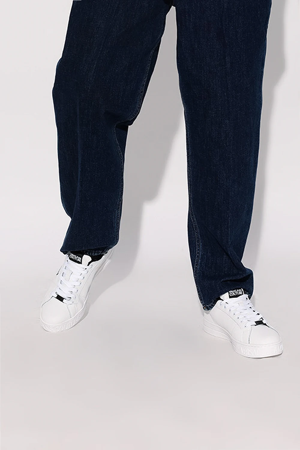 ‘Court 88’ sneakers
