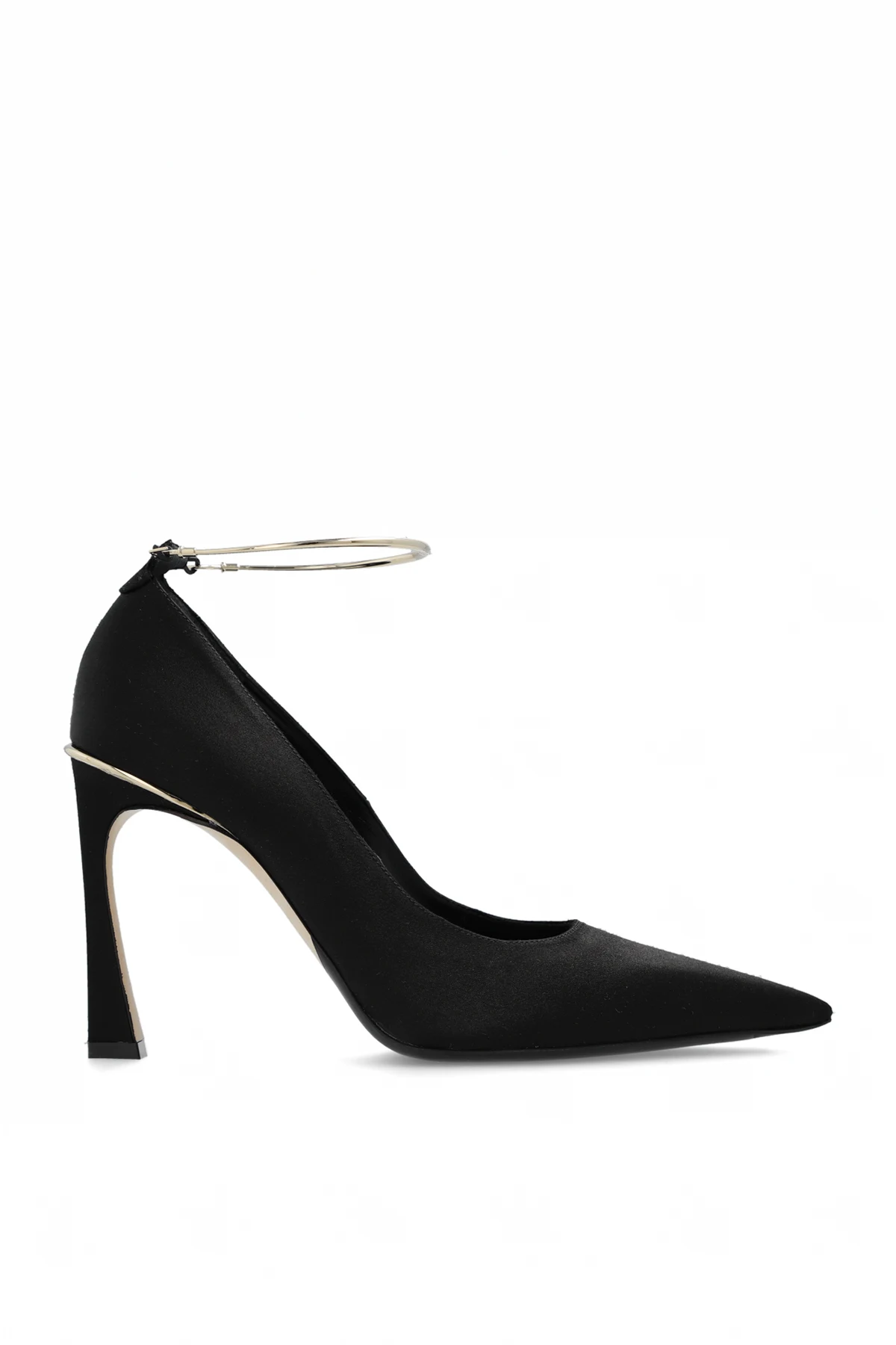 Satin pumps