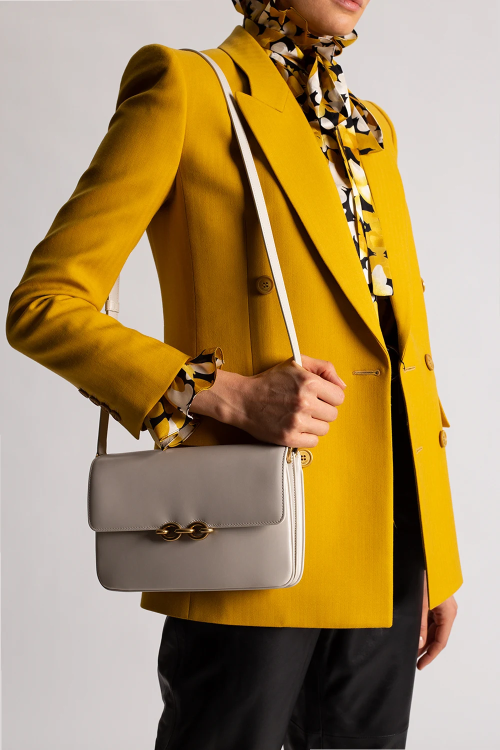 ‘Le Maillon’ shoulder bag