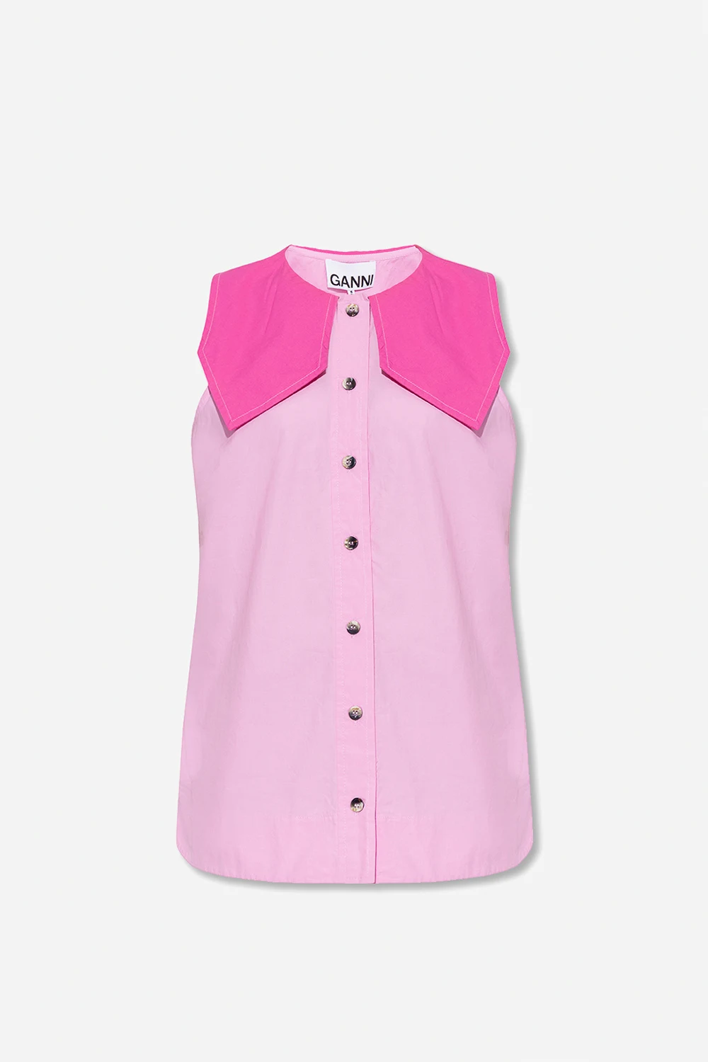 Sleeveless shirt