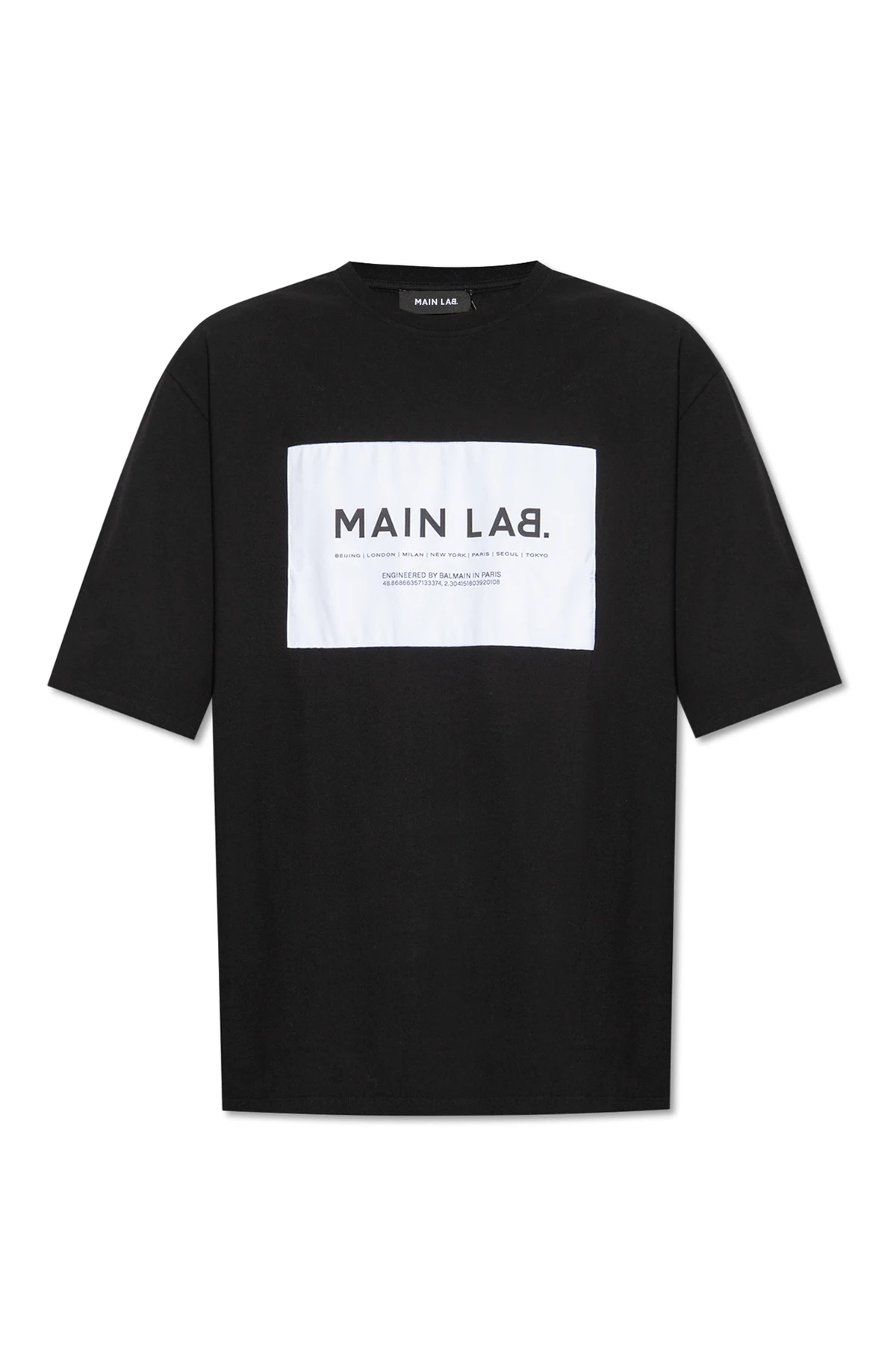 T-shirt with patch