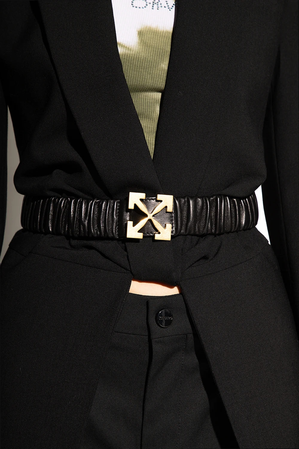 Elastic belt