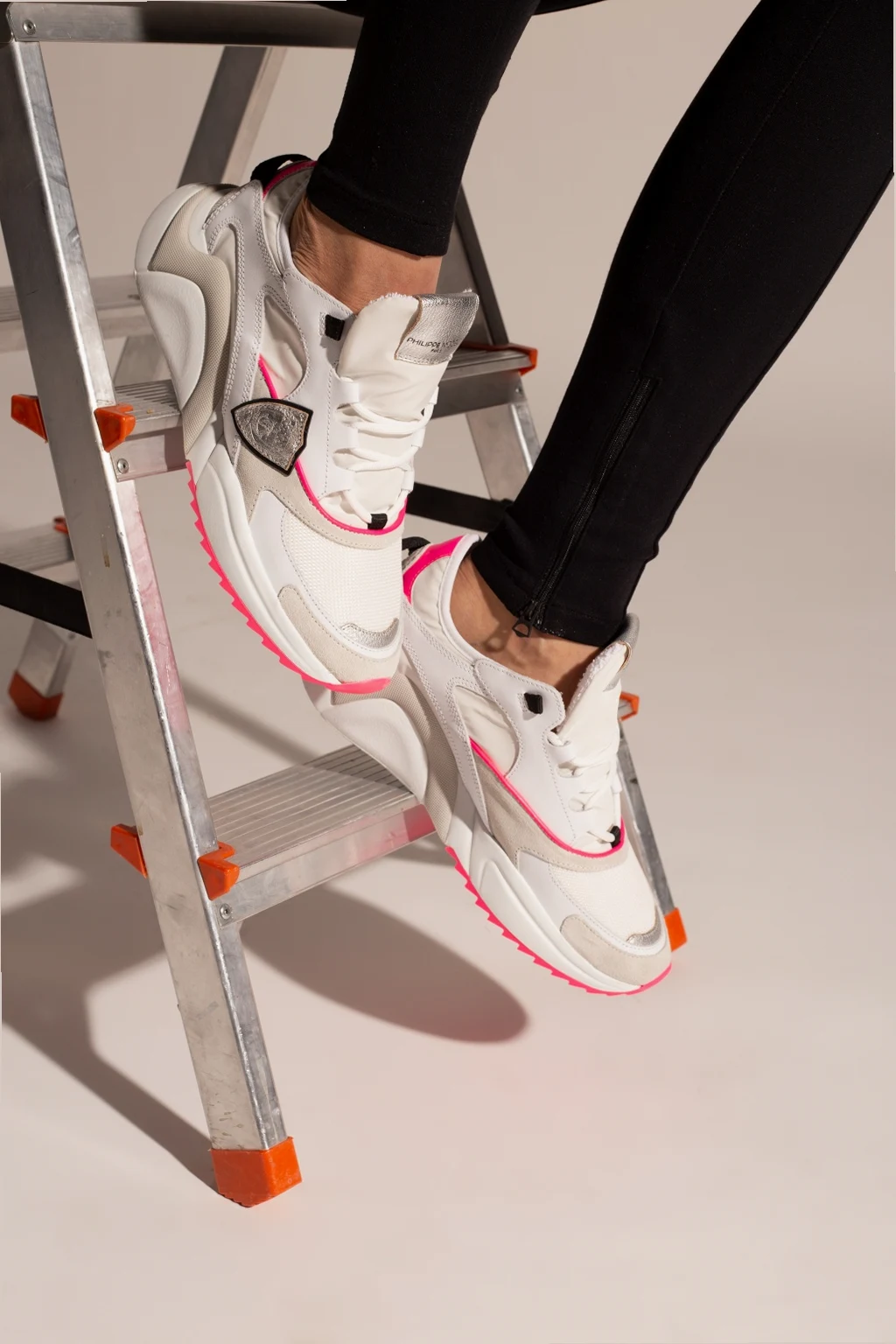 ‘Eze’ sneakers