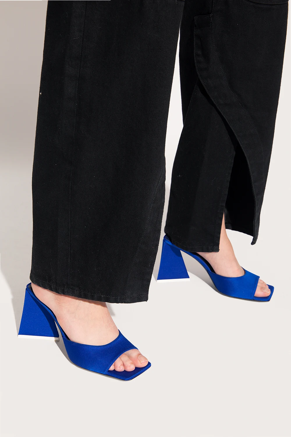 ‘Devon’ heeled mules